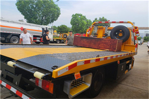 乌审旗附近拖车电话号码服务