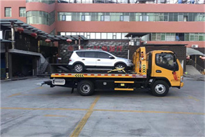 乌审旗汽车紧急补胎换胎救援